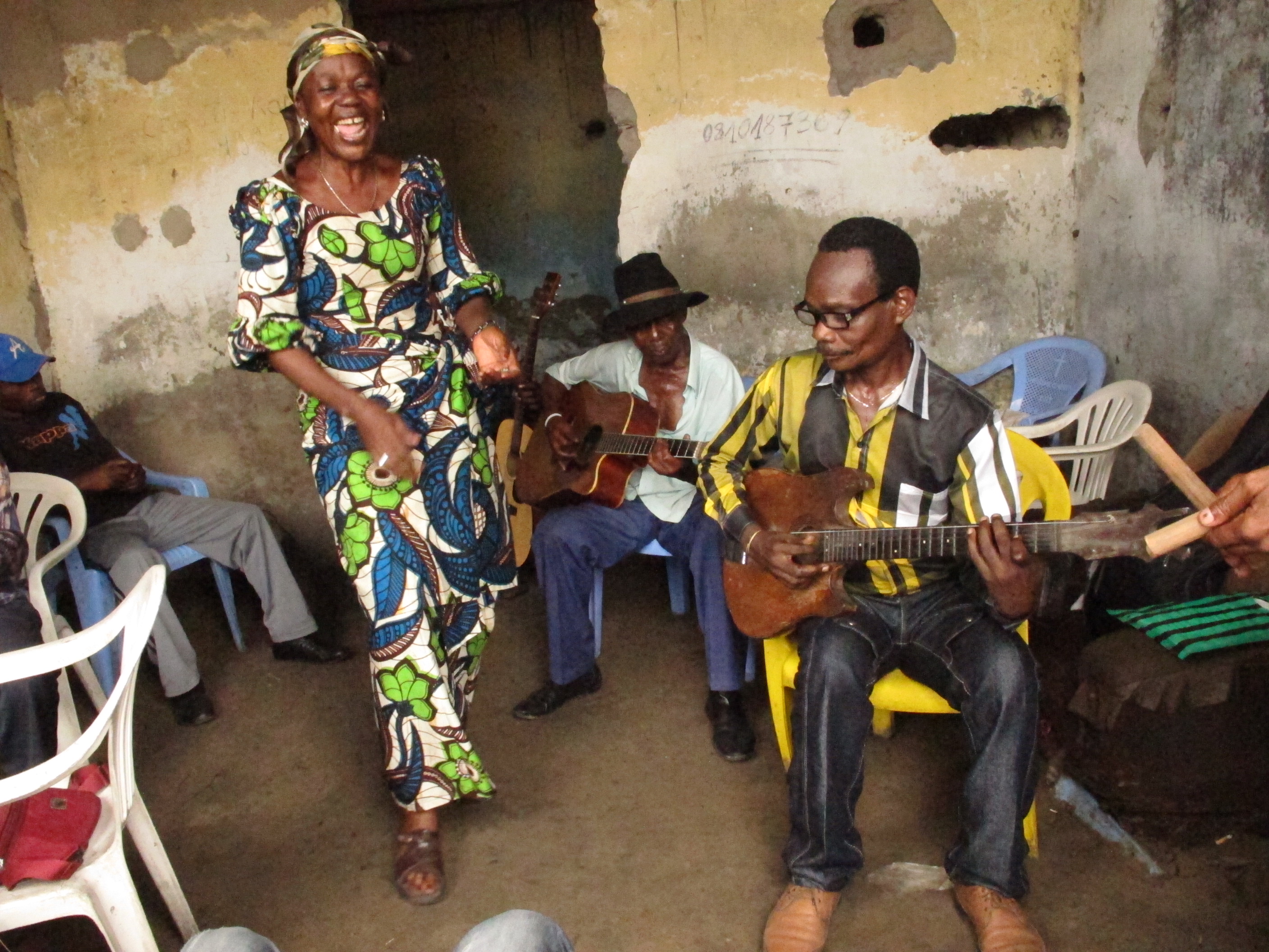 DR Congo local welcome or performance