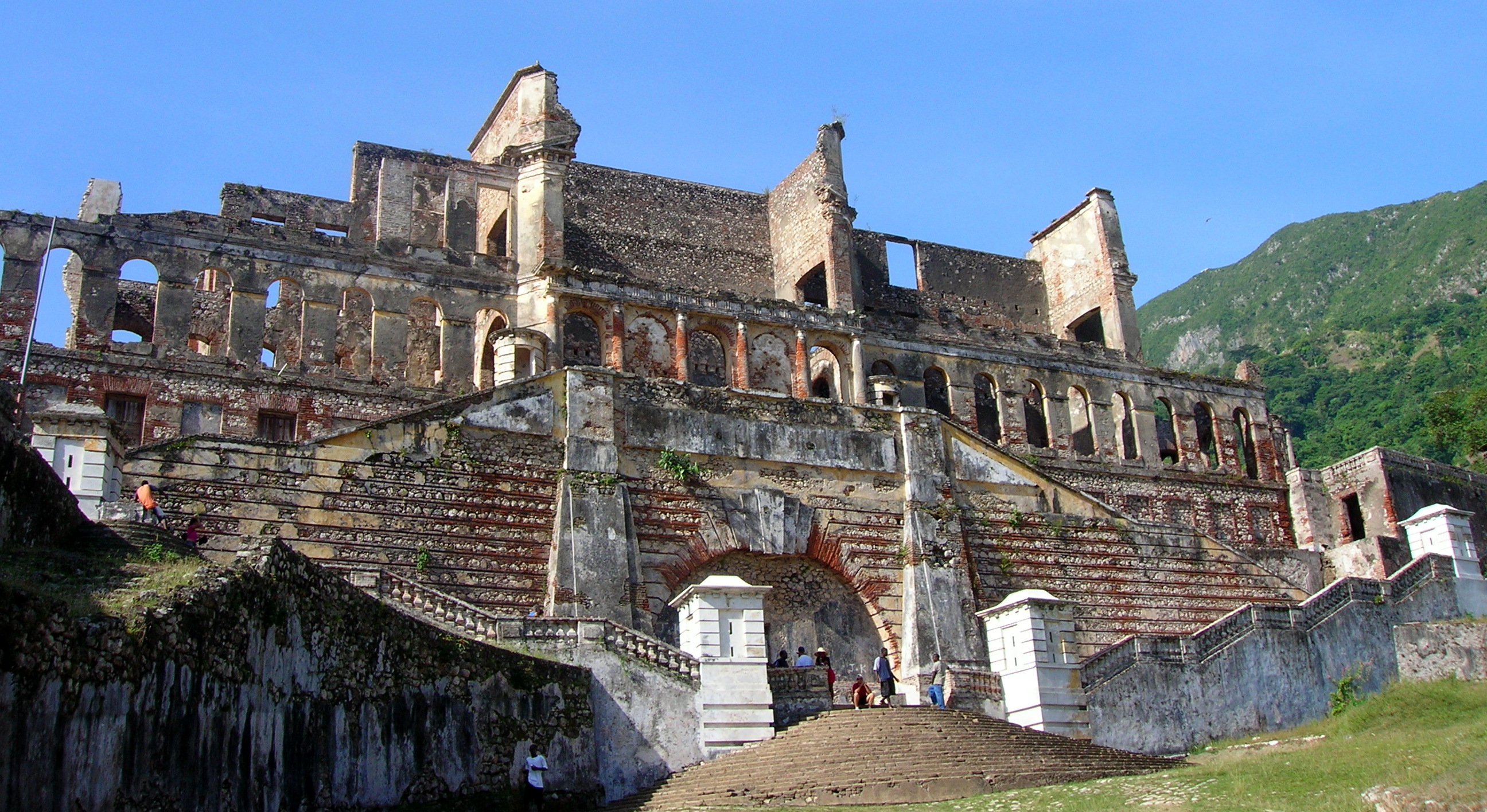Sans-Souci Palace route image
