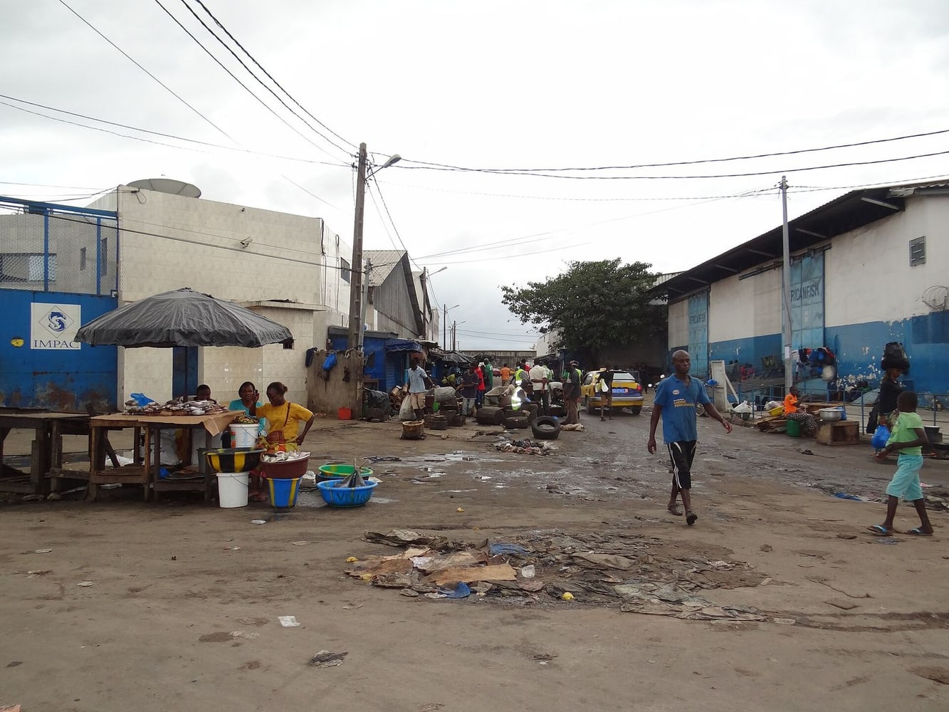 Wrapping Up in Abidjan: Markets, Museums, and Orange Jerseys route image