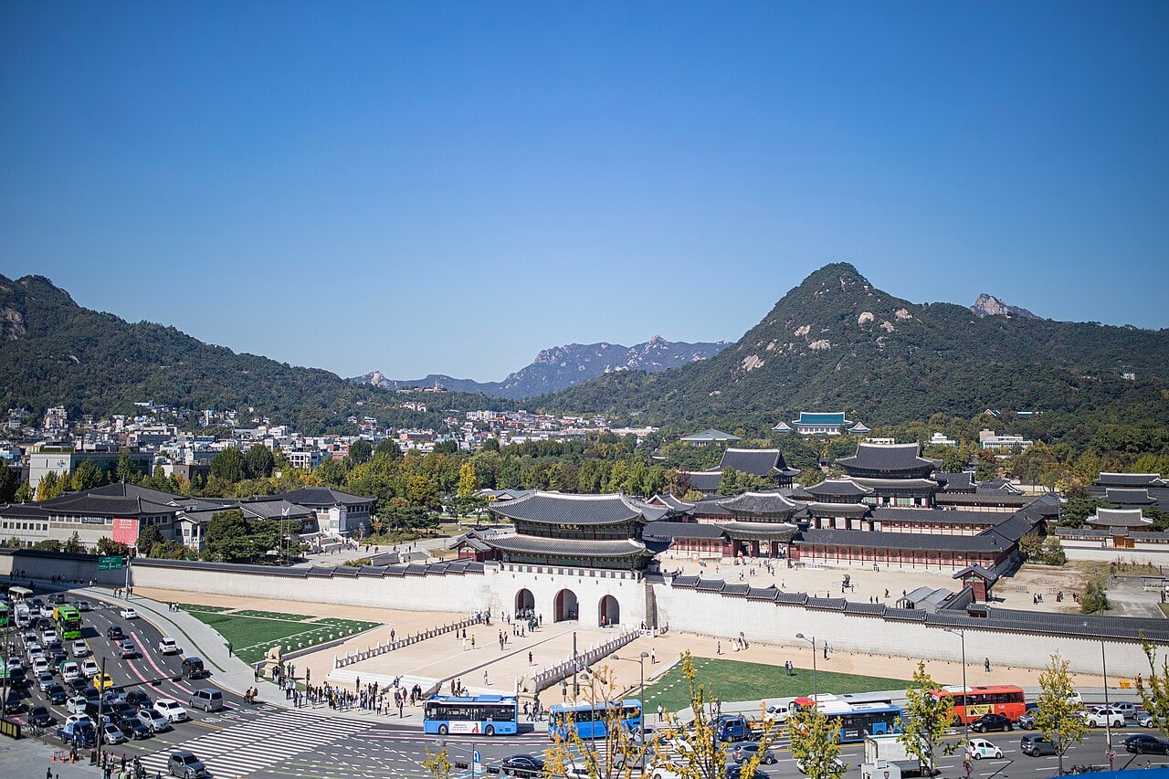 Gwanghwamun（광화문） and Gyeongbokgung（경복궁）: Entering Seoul through the dynasty space Route Photos