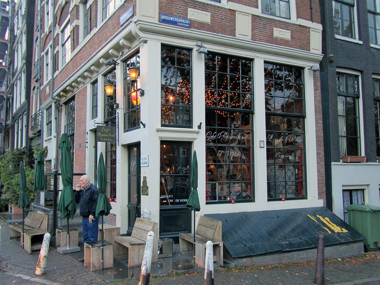 Jordaan Braun Caféen