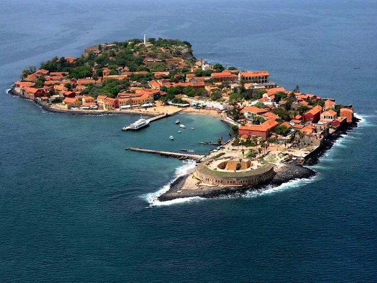 Gorée Island Day Trip