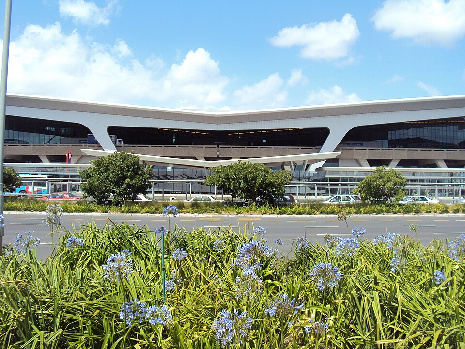 Cape Town International Airport (Cape Town International Airport) Tova